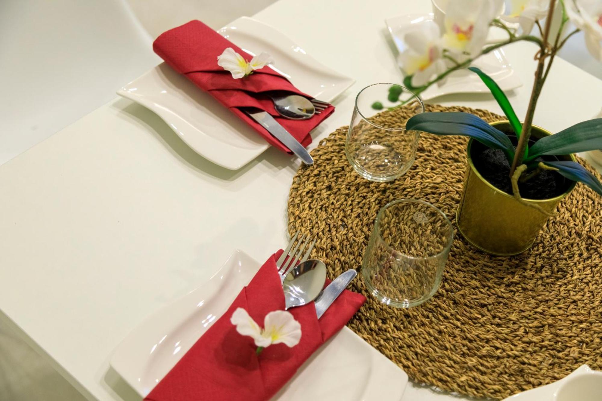 Domus Vivian Hotel Montecorvino Pugliano Екстериор снимка